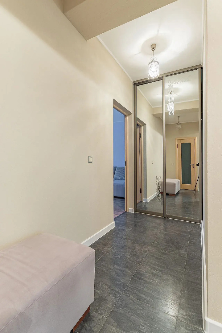 Просторная квартира в Центре Города с подземным паркингом