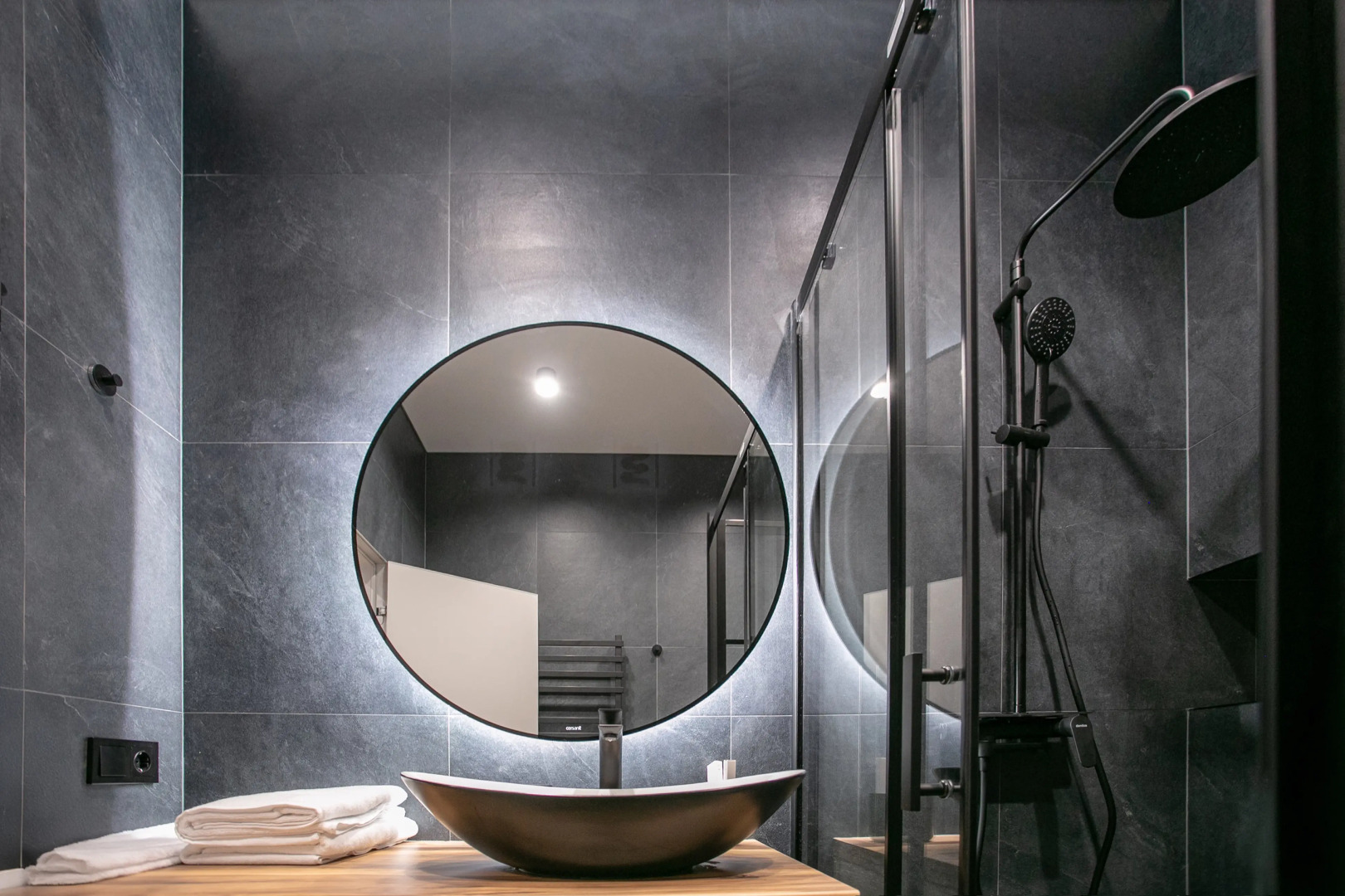 Апартаменты на Ольховой 32к13