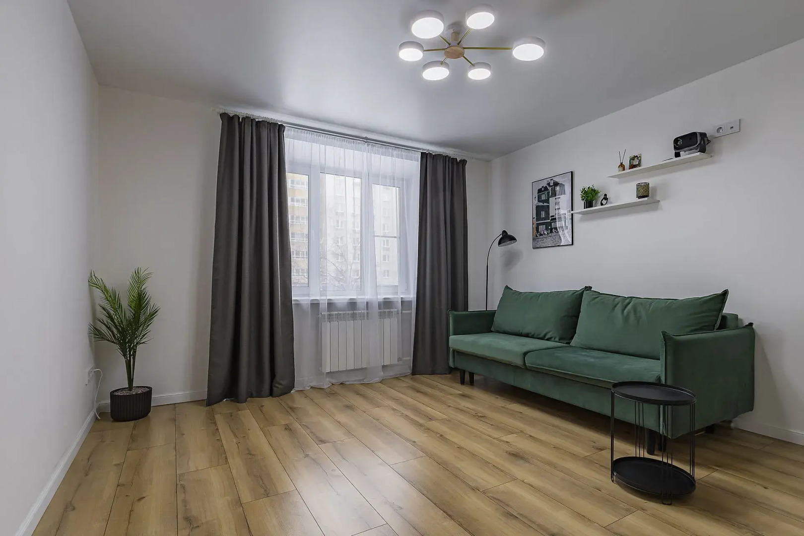 Квартира Стильная 1-комнатная рядом с Ярмаркой