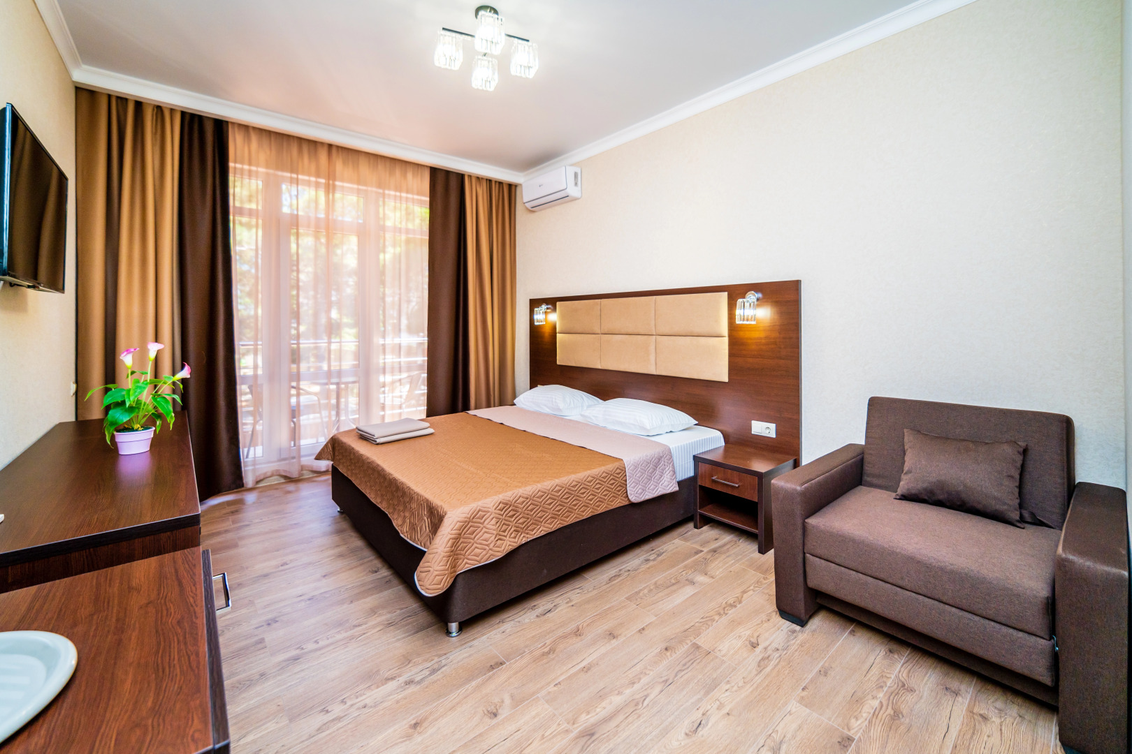 Отель Анжелика