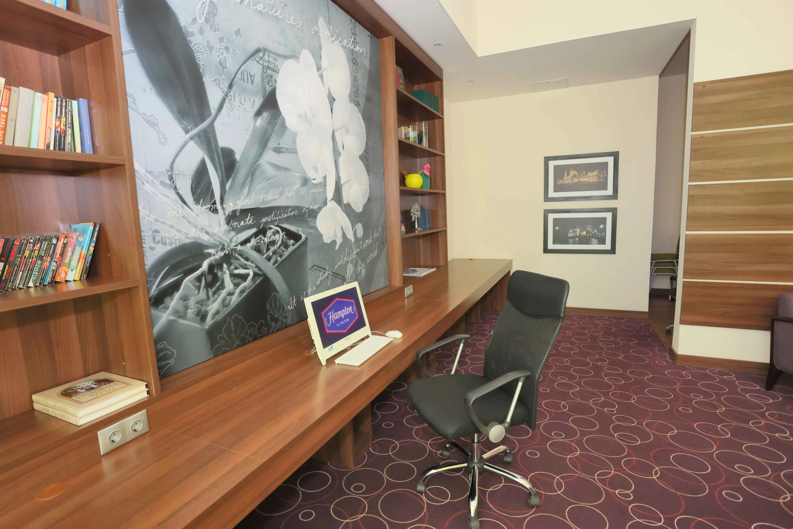 Отель Hampton by Hilton Уфа