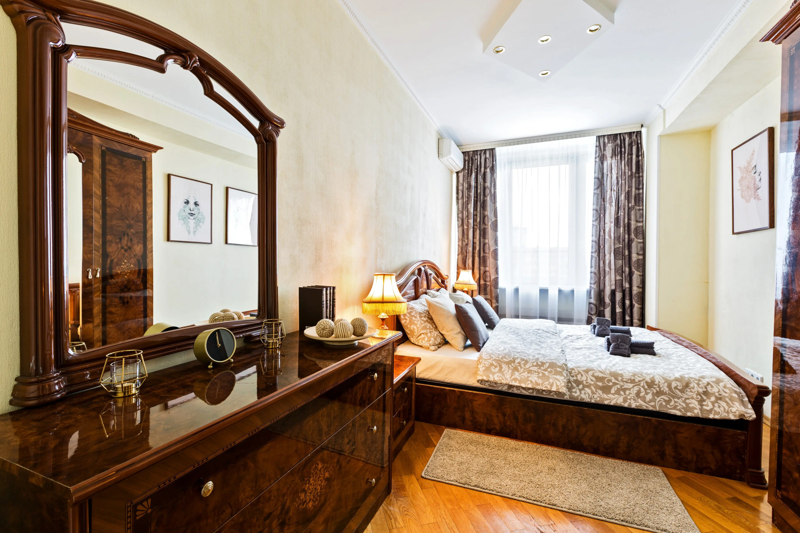 Great view on Kremlin 2 rooms apartment 23 floor