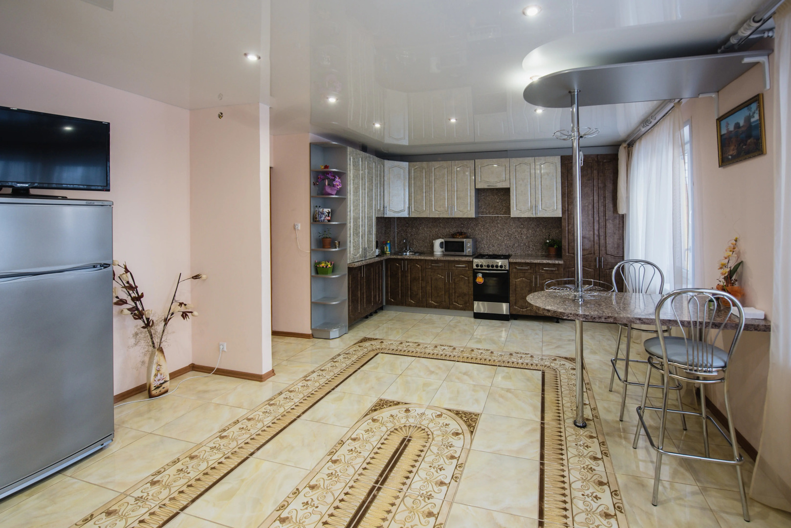 Квартира Трехкомнатная квартира в спальном районе