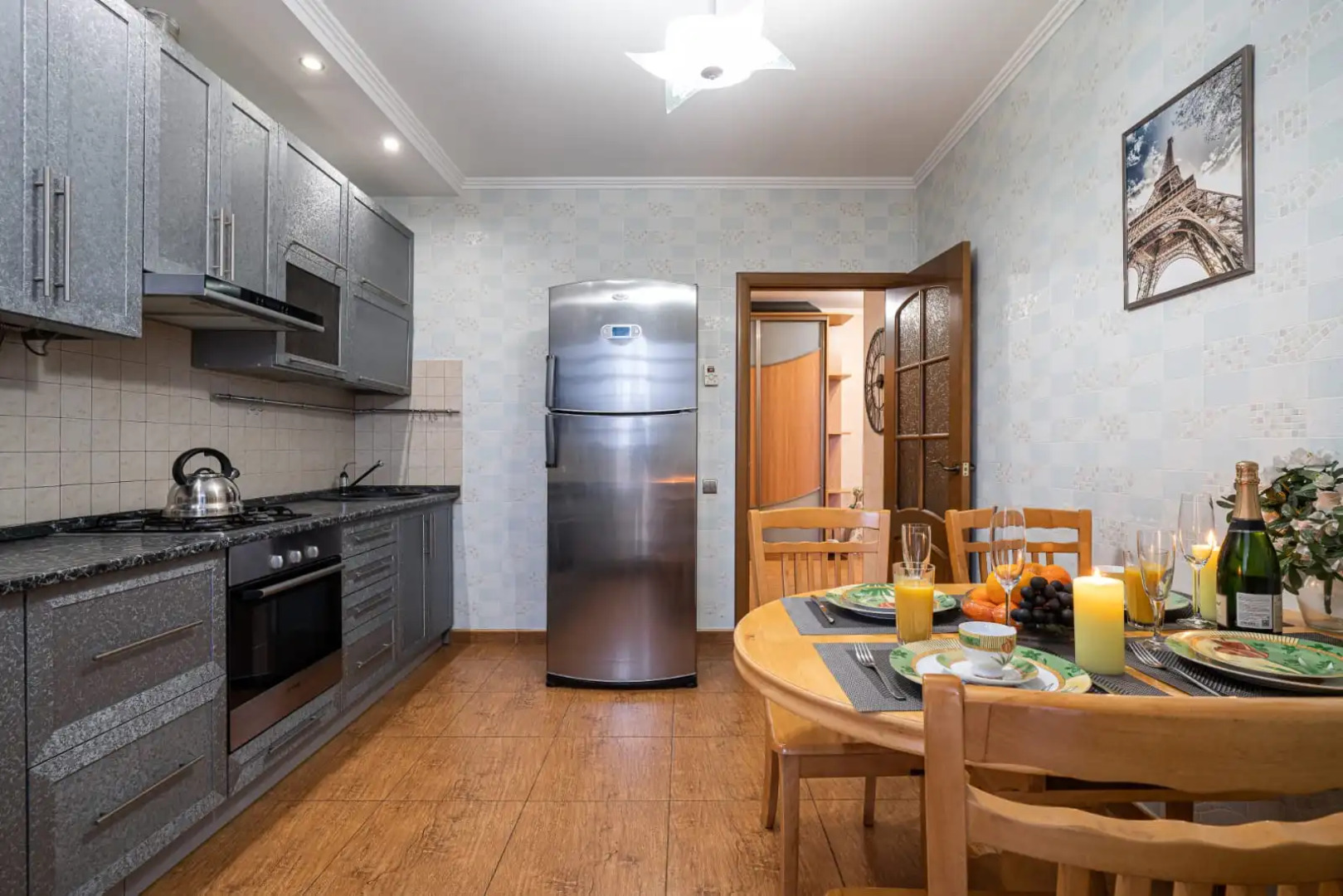 Апартаменты двухкомнатные в Амалиенау