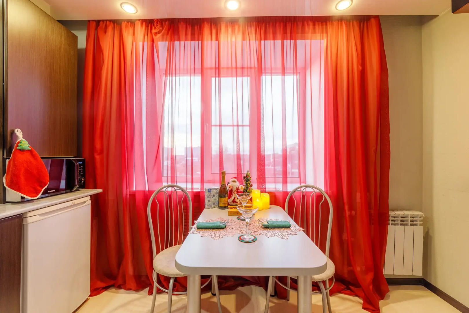 Квартира PrezentHaus на Чичканова 70б