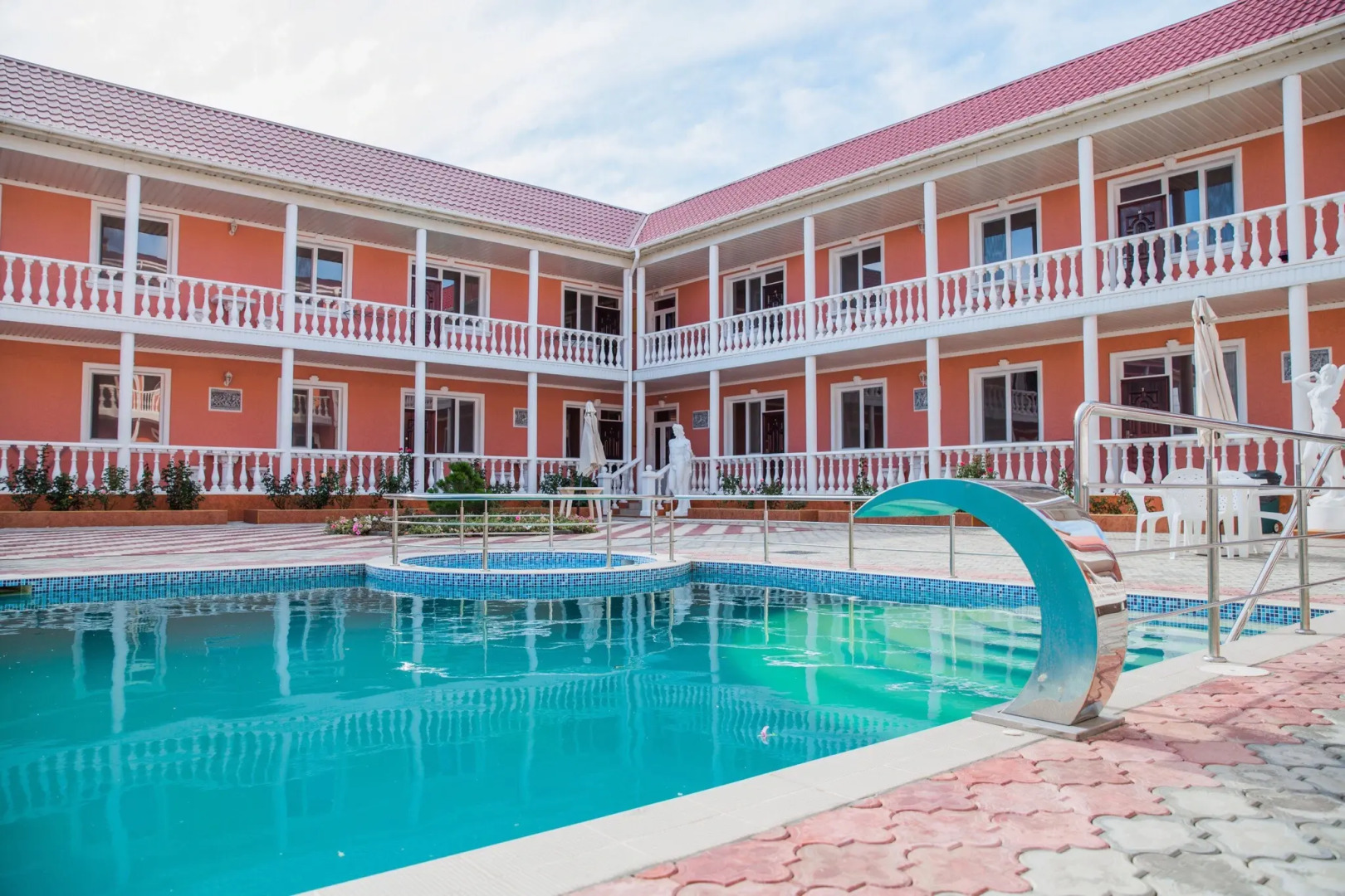 Гостевой дом Red House