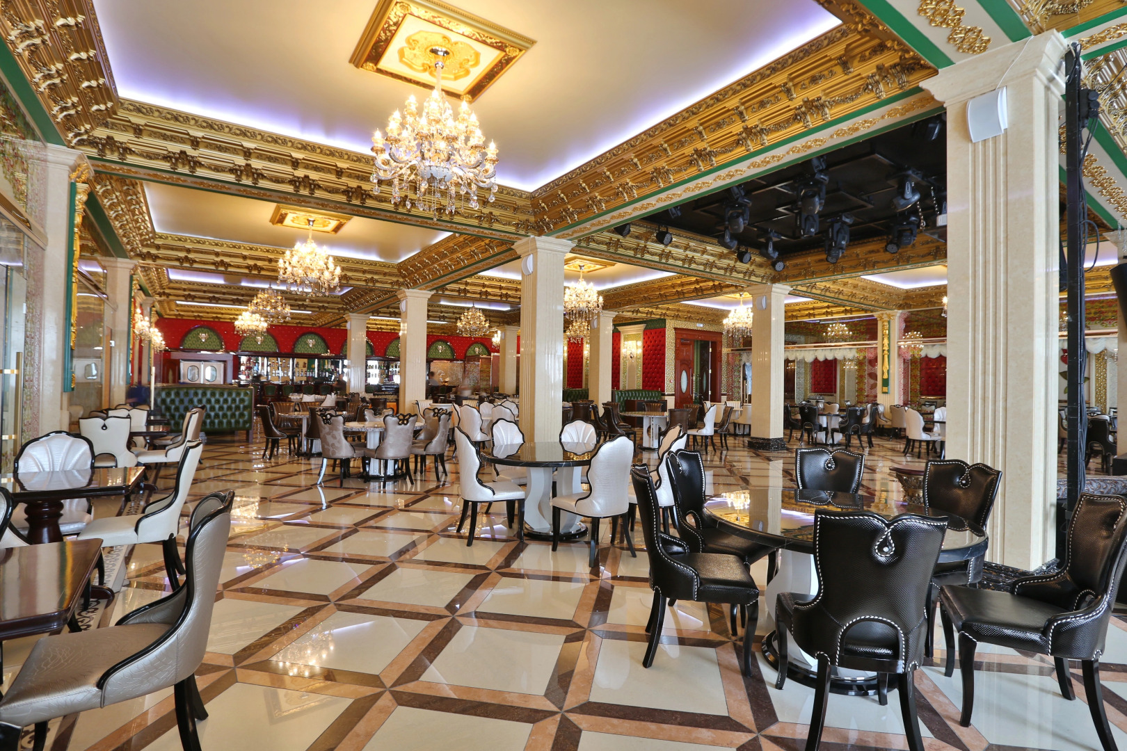 Отель Абсолют