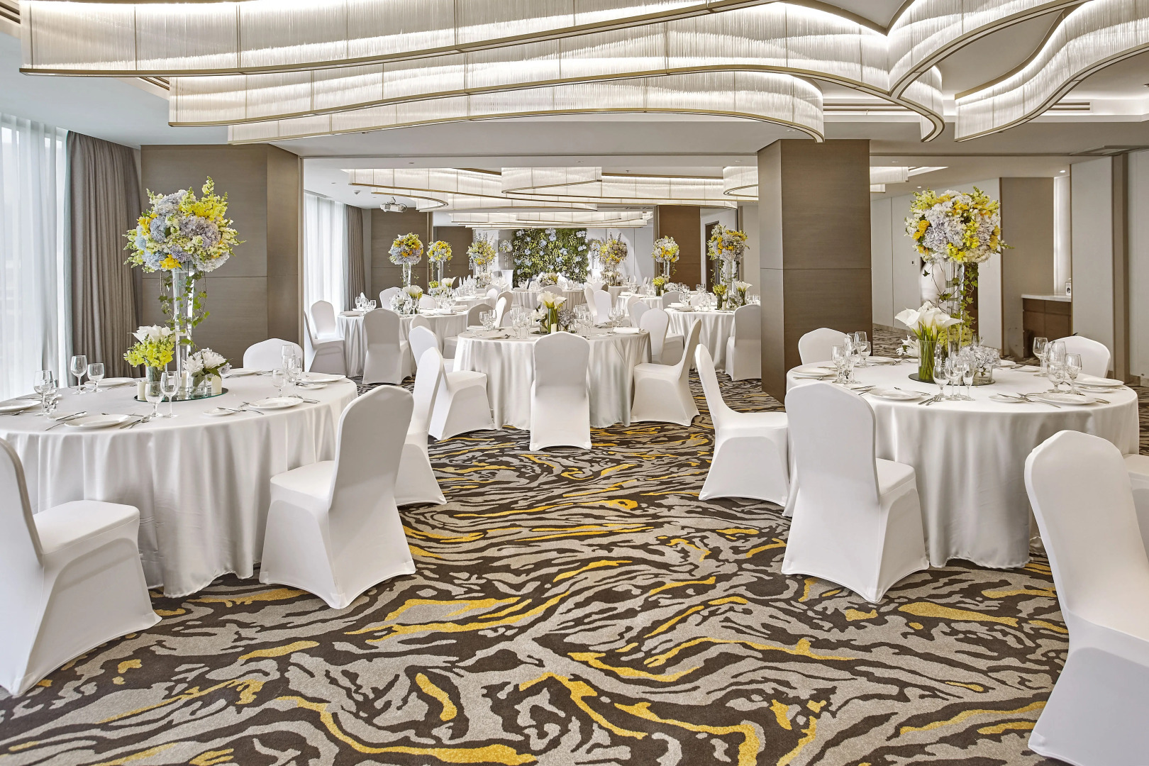 Отель Kingsford Hotel Manila