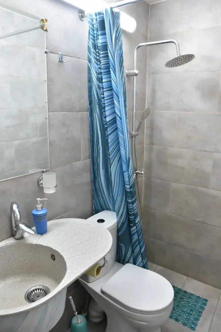 Квартира-студия с лоджией на Синельникова 1