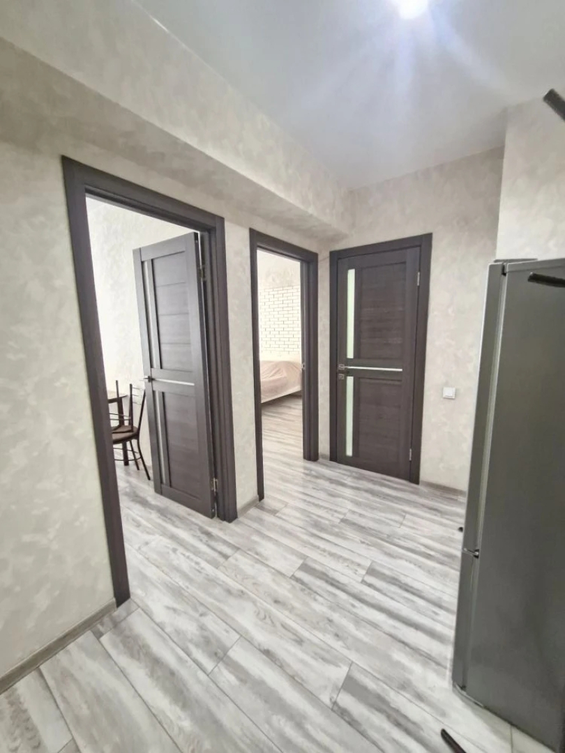 Квартира Братская 7/12