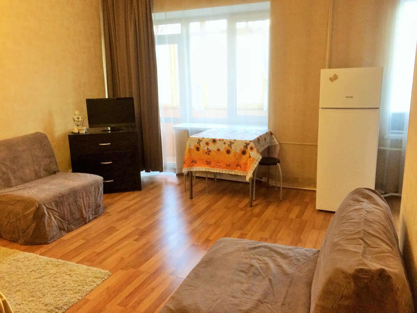 Апартаменты Ленина 10