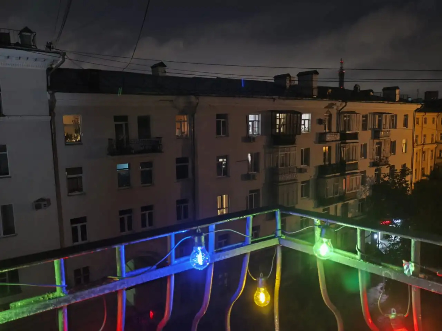 Квартира Ленина 99 -Балкон &Кафе