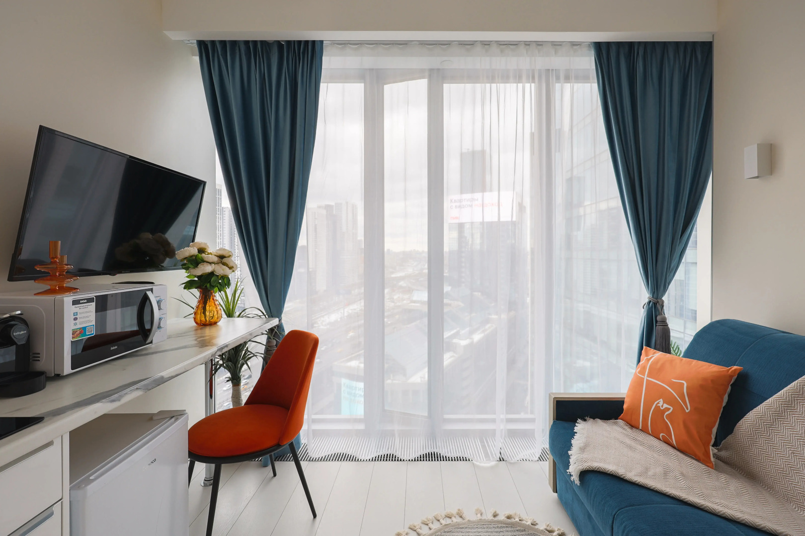 Апартаменты Full House на 19 этаже ОКО Towers Москва Сити