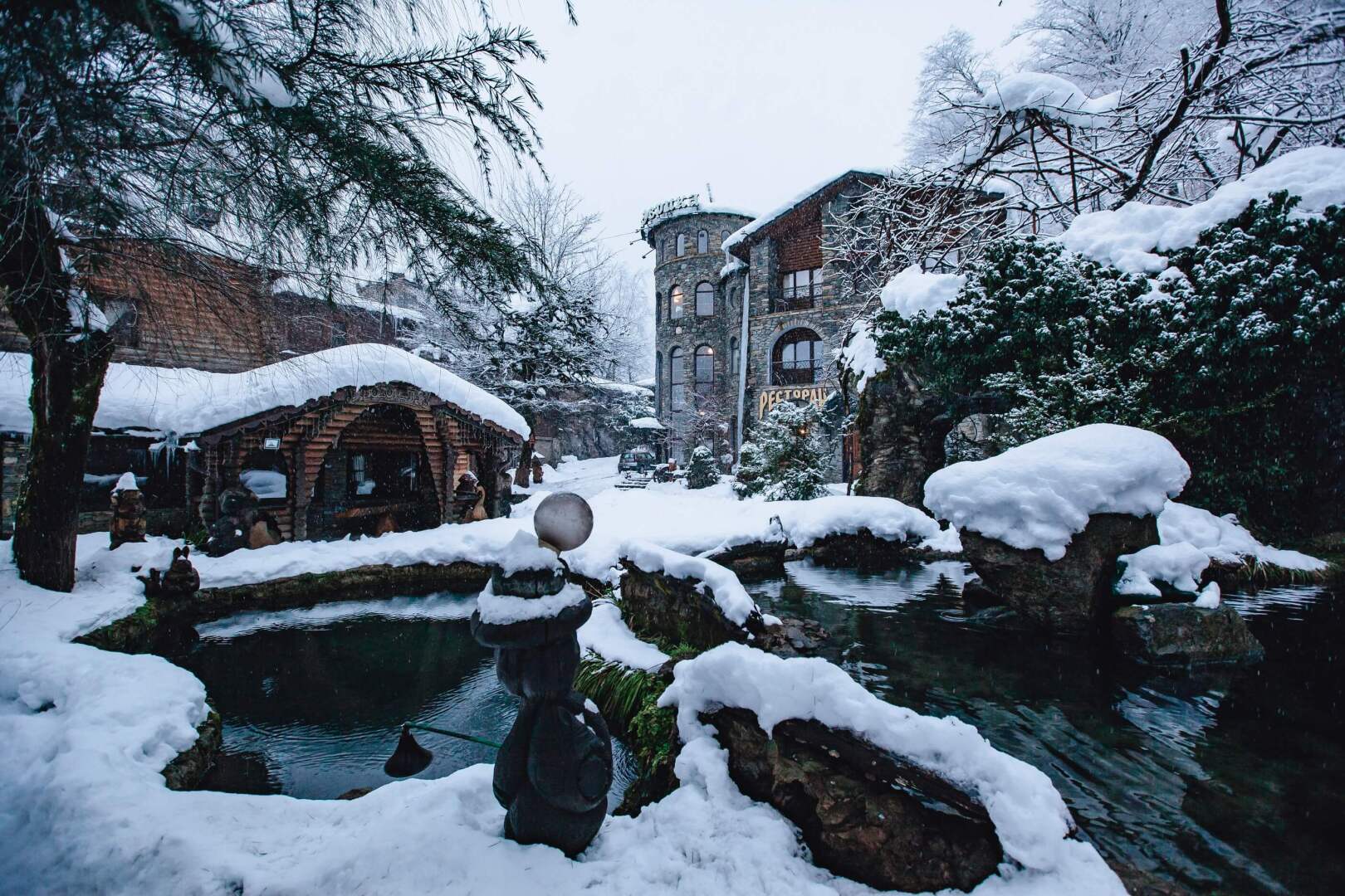 Отель Форт Эврика