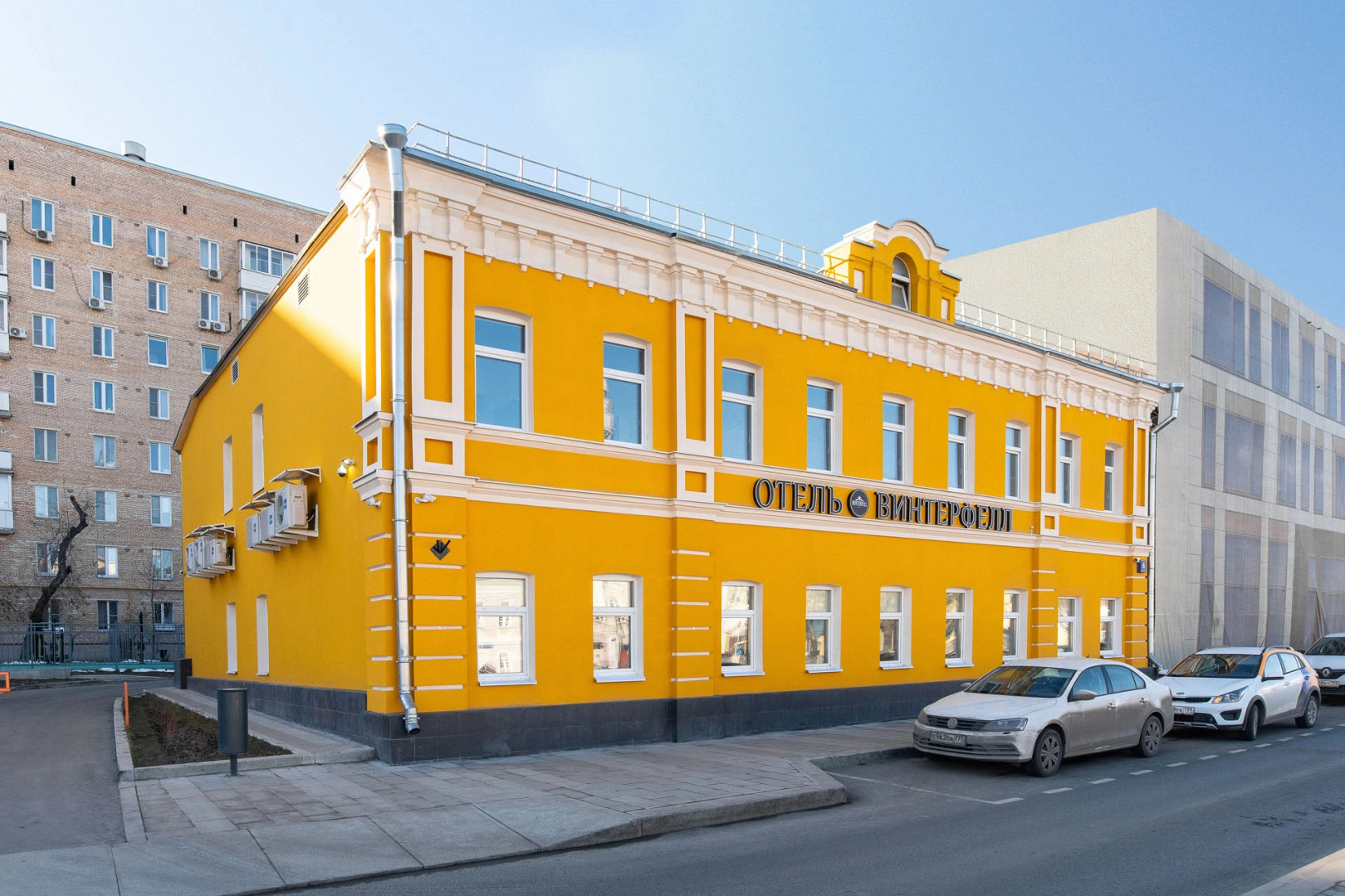 Отель Винтерфелл Новокузнецкая