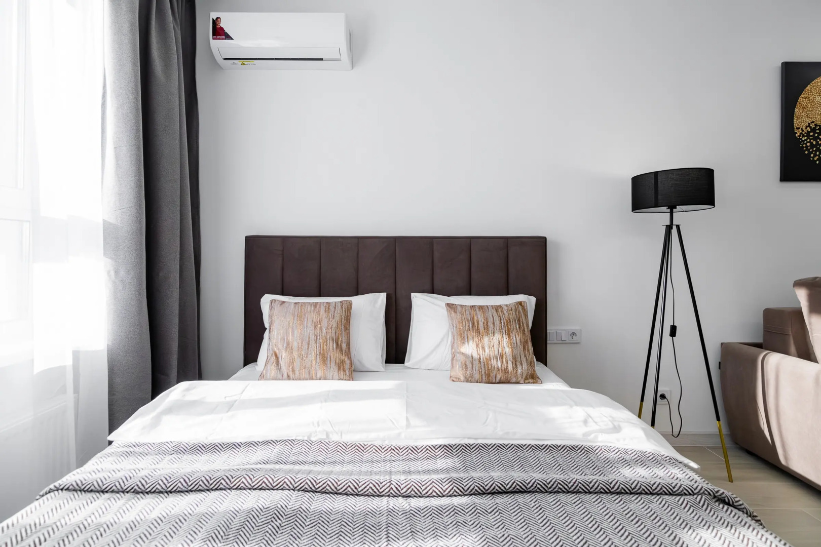 Квартира Лофт на 17 Этаже с Видом на Набережную в Жк Аквамарин 2