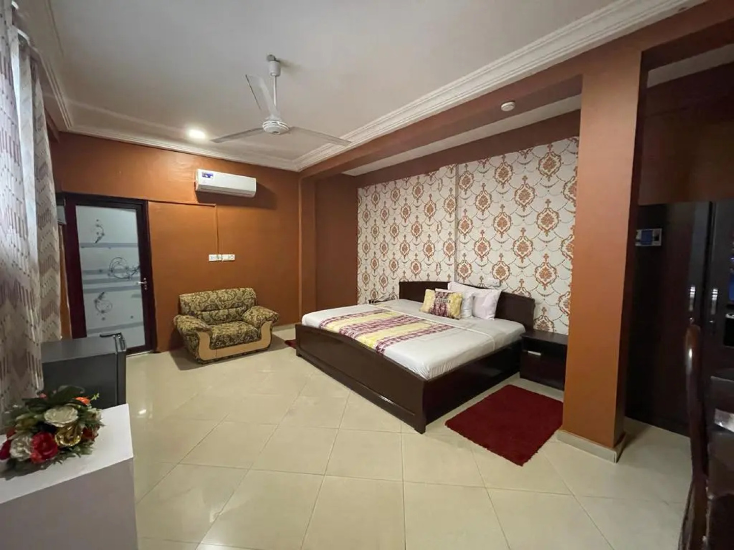 Отель Yegoala Hotel