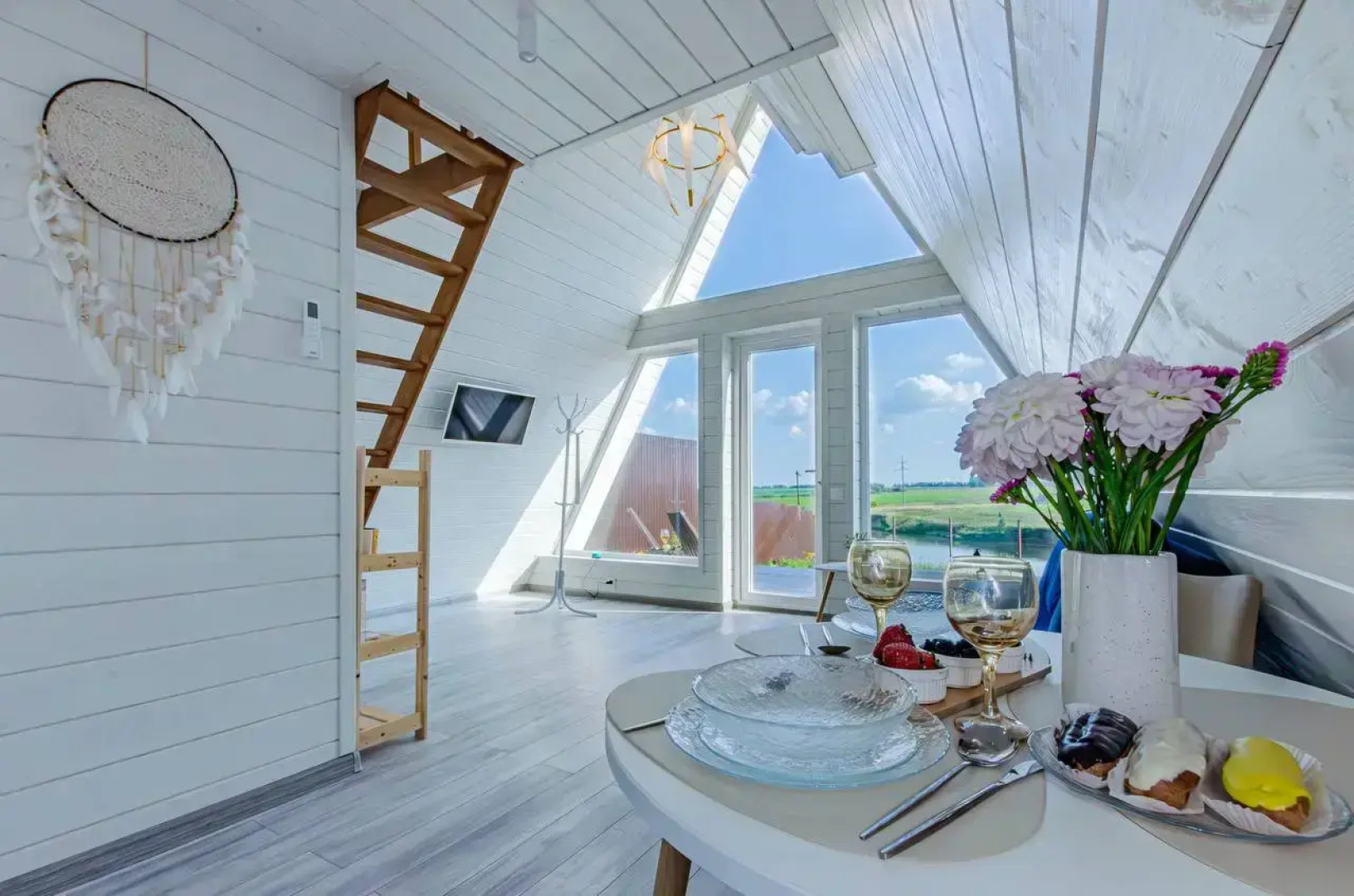 Коттедж Lake Glamp