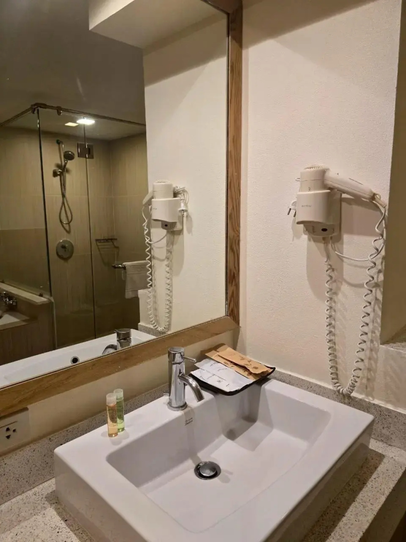Отель Tropicana 