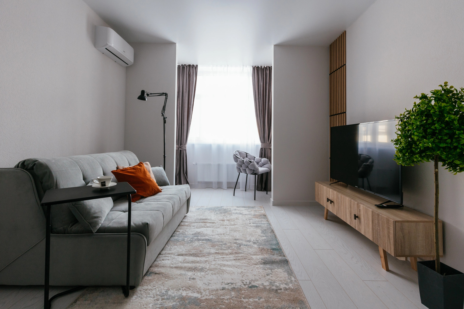 Апартаменты Room Tour возле Сити Молл горячие источники