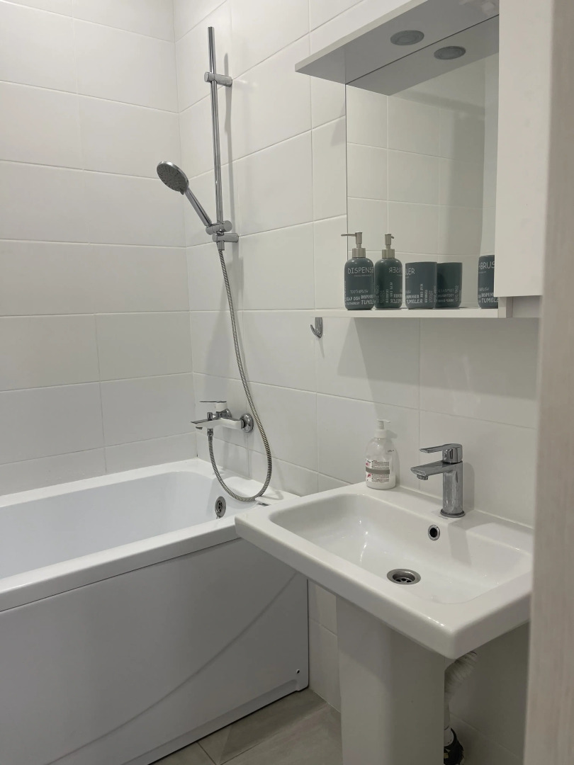 Квартира Двухкомнатная на бульваре 30-летия Победы 50