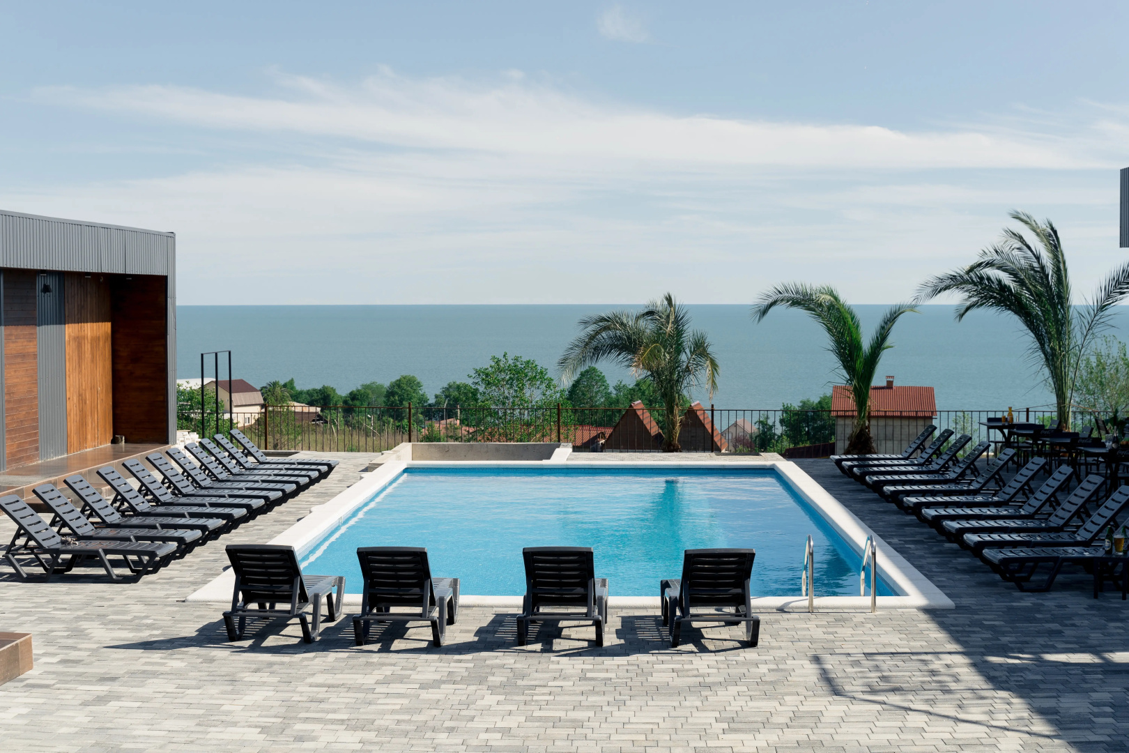 Отель Manresa Family Resort