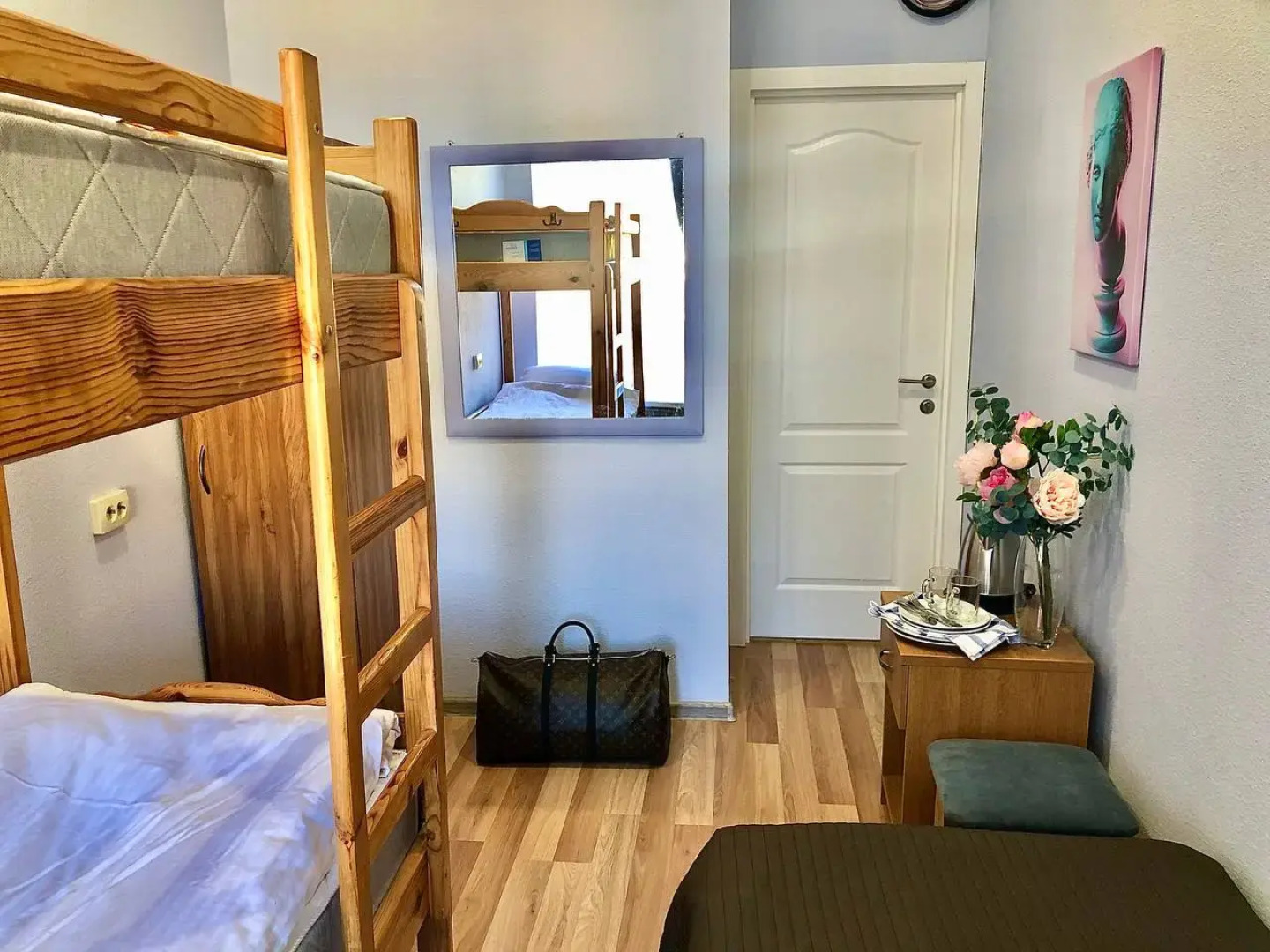 Меблированные Комнаты 56 в Самом Центре Исторического Санкт Петербурга