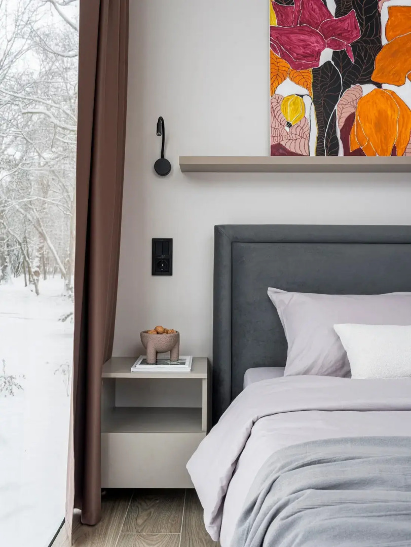 Частный Дом на Берегу Реки с Приватной Террасой и Джакузи