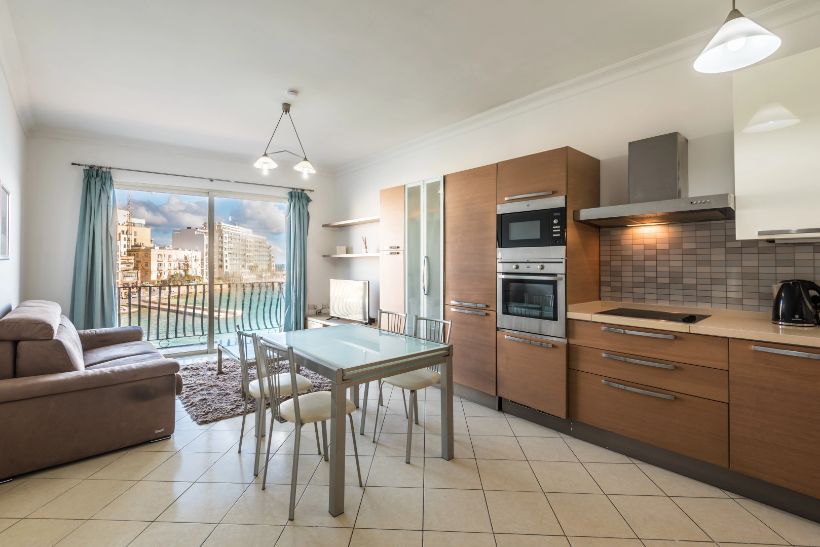 Апартаменты George Borg Olivier 47