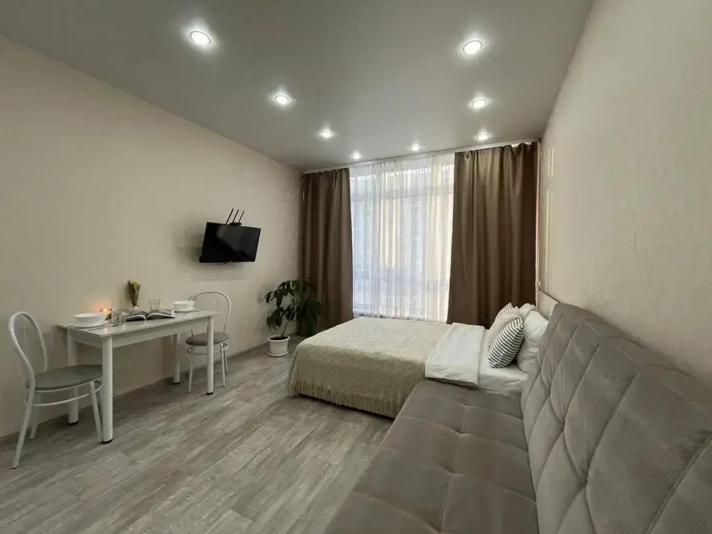 Апартаменты Unique Apart Латте у ГУФСИН и Казначейства на Мичурина 58/3