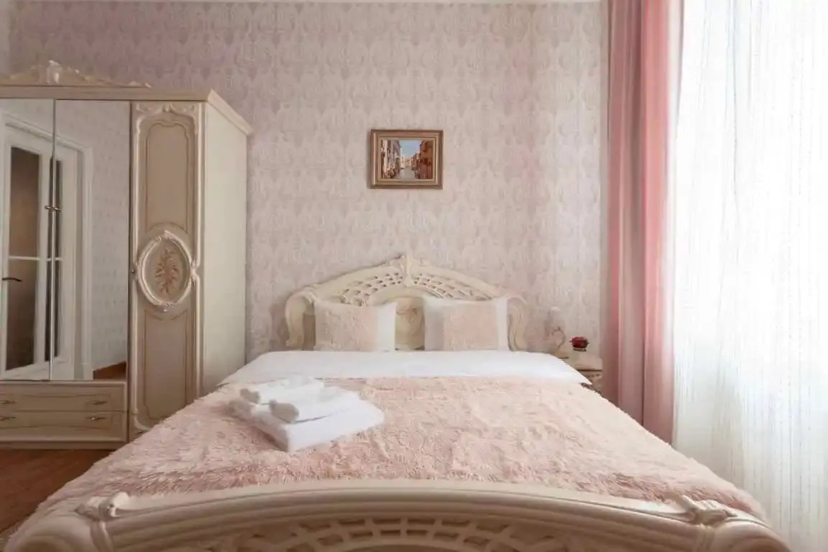 Апартаменты Улучшенные Трехомнатные Классик