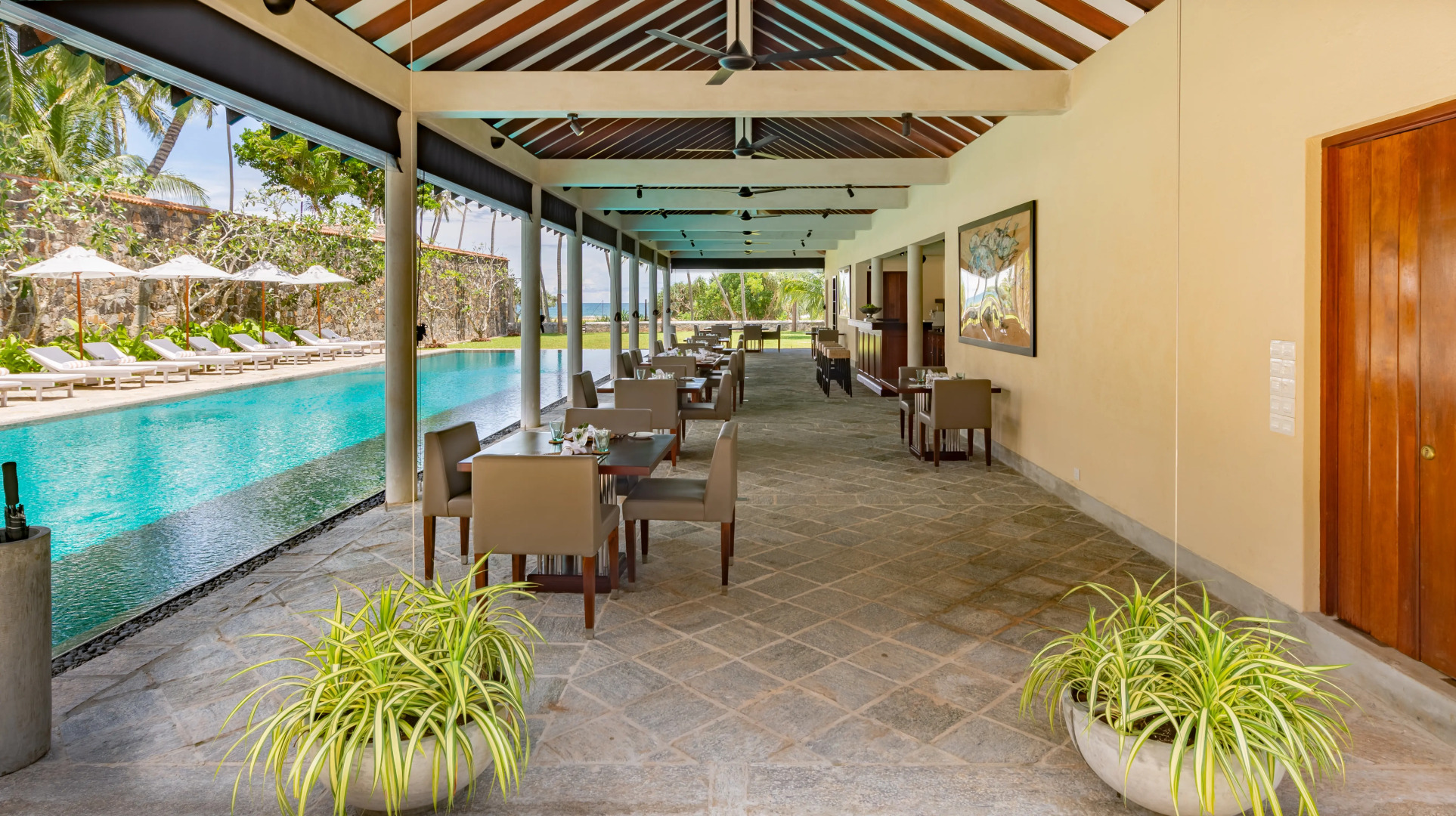 Вилла Taru Villas The Long House Taru Villas