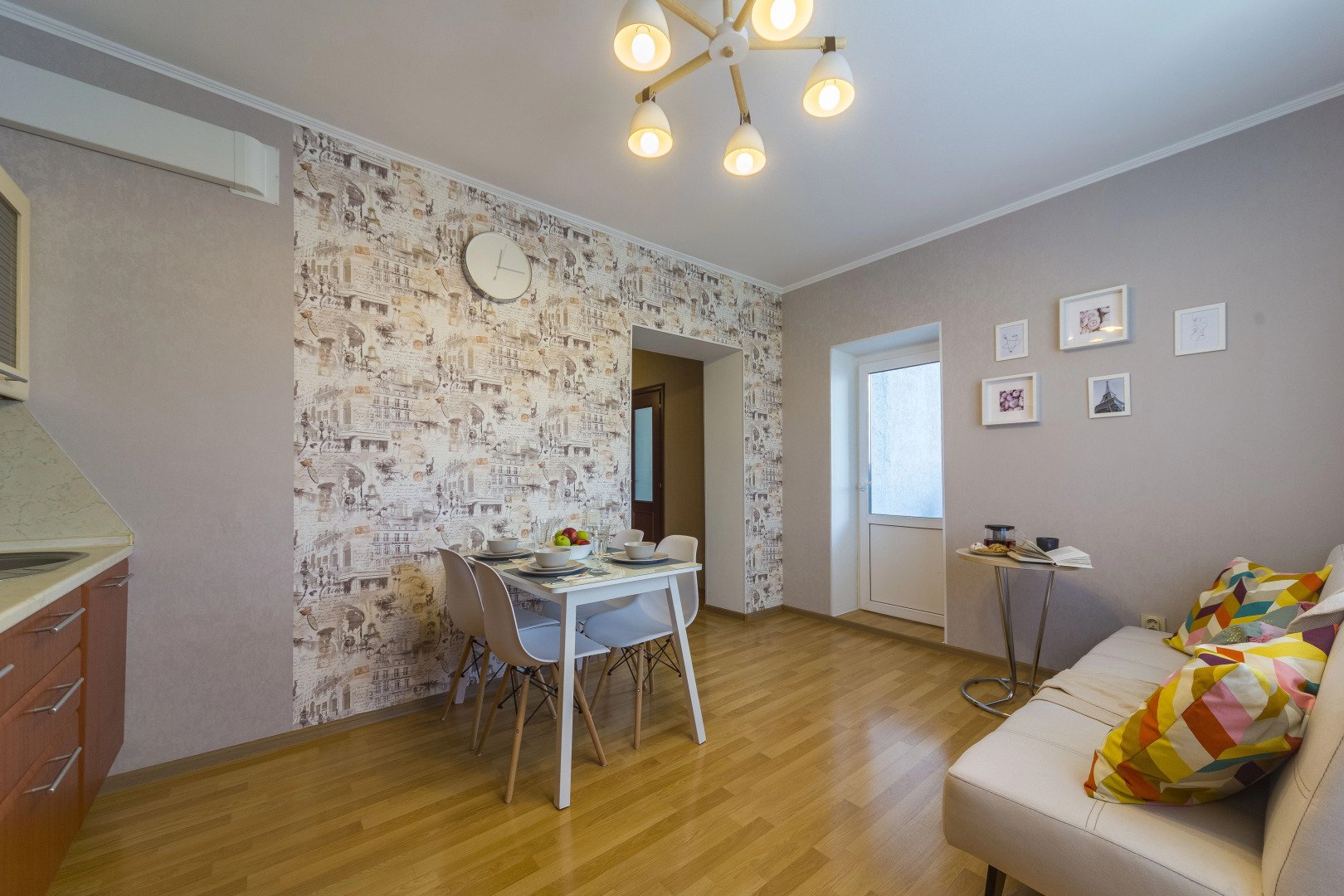 Апартаменты в Центре у жд Вокзала