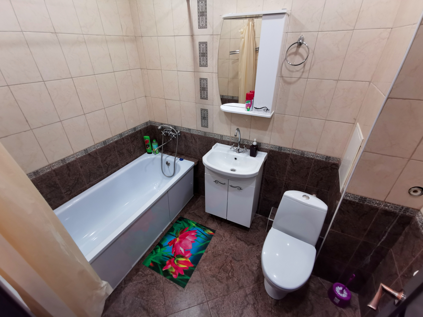 Квартира с балконом