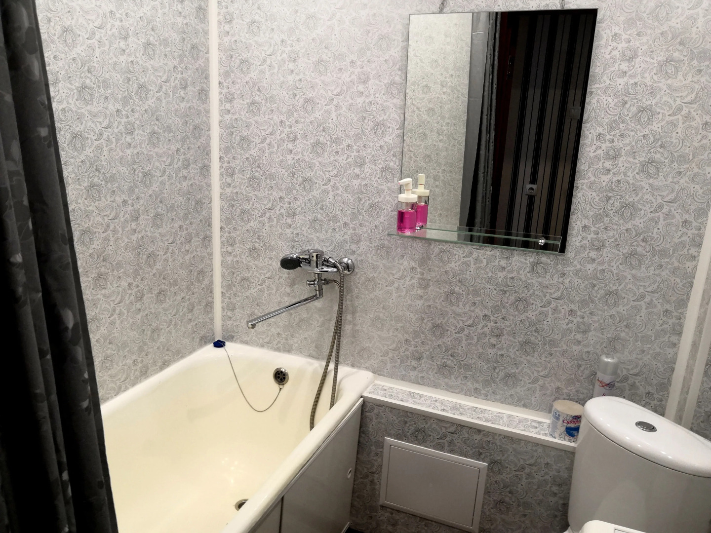 Апартаменты Сутки как дома на Абаканской 54