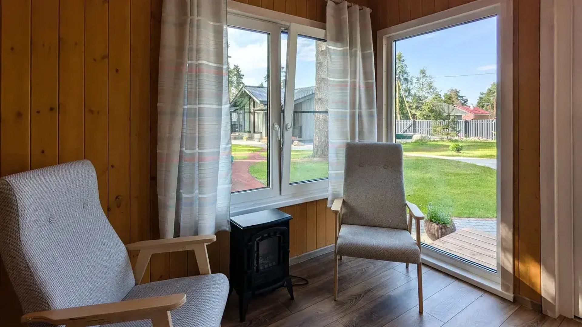 Частный дом На Александровской 10