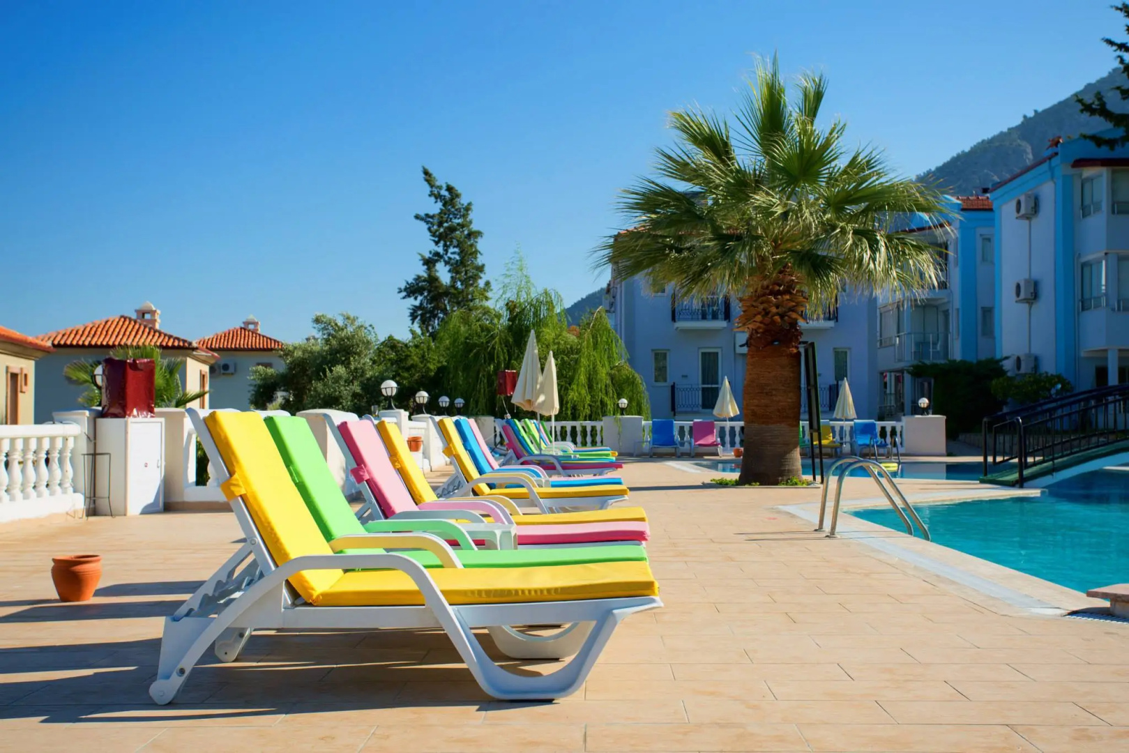 Отель Daisy Garden Resort