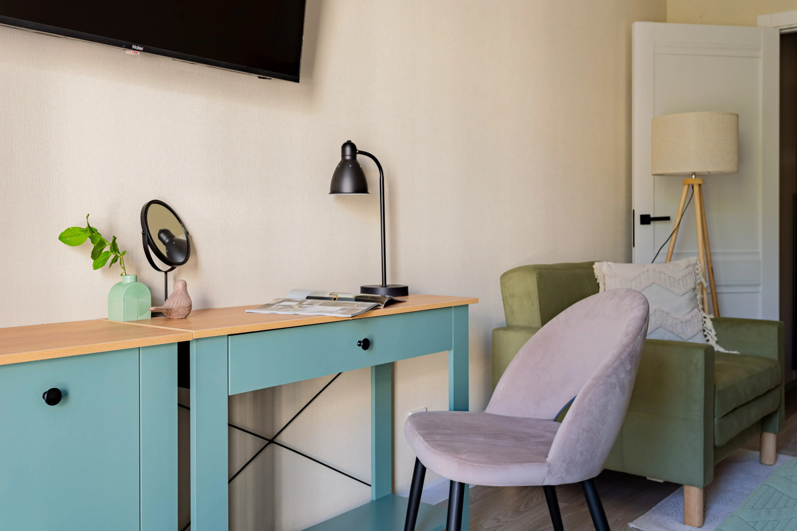 Апартаменты Бирюза УК Атмосфера с видом на горы