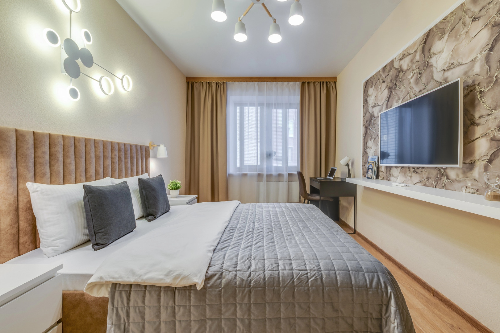 Апартаменты 101Апарт стильные у парка Диво Остров