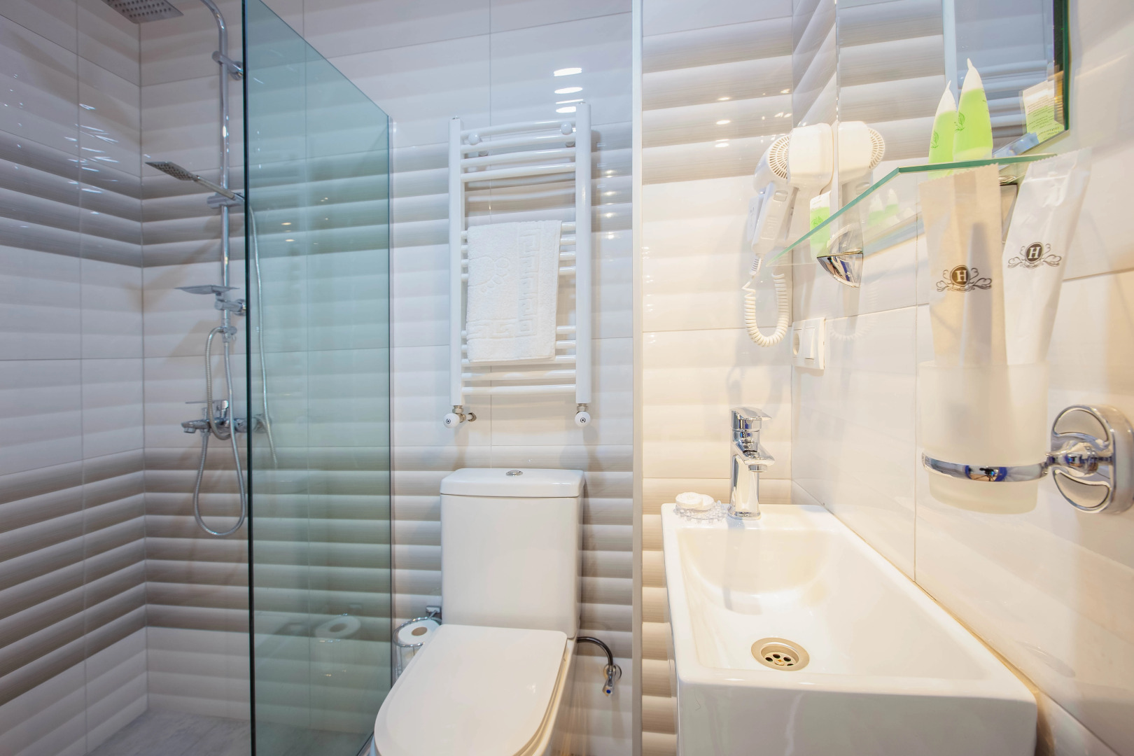 Отель Central Gate Tbilisi Boutique Hotel