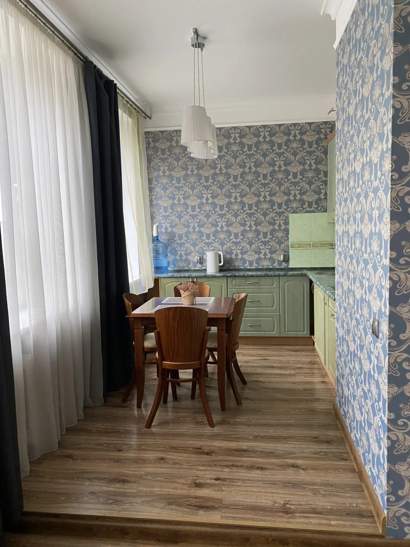 Апартаменты Красная 3