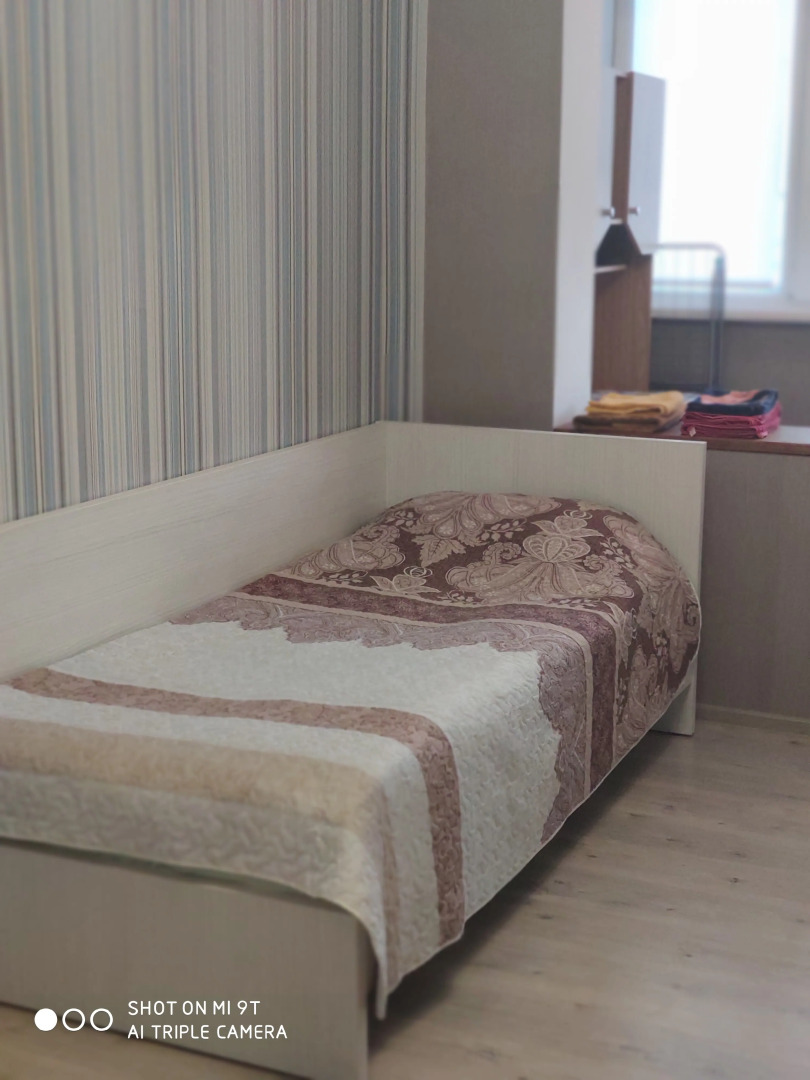 Квартира Светлая 3-комн. на Гребном канале