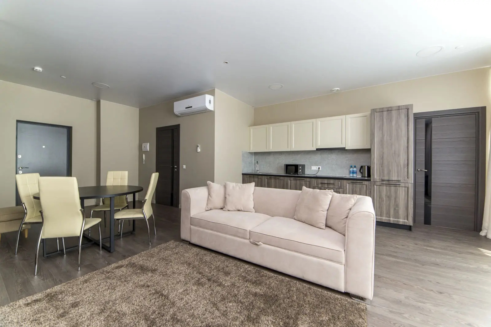 Апарт-отель Radius Central House by ОГНИ Rent