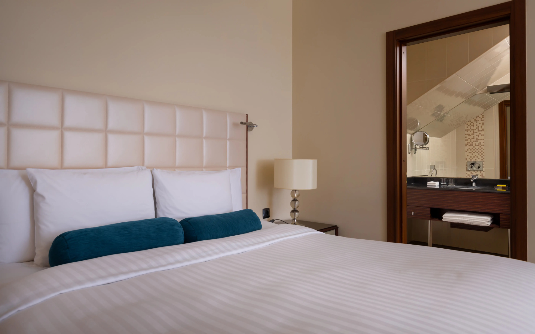 Отель Tsaghkadzor Marriott