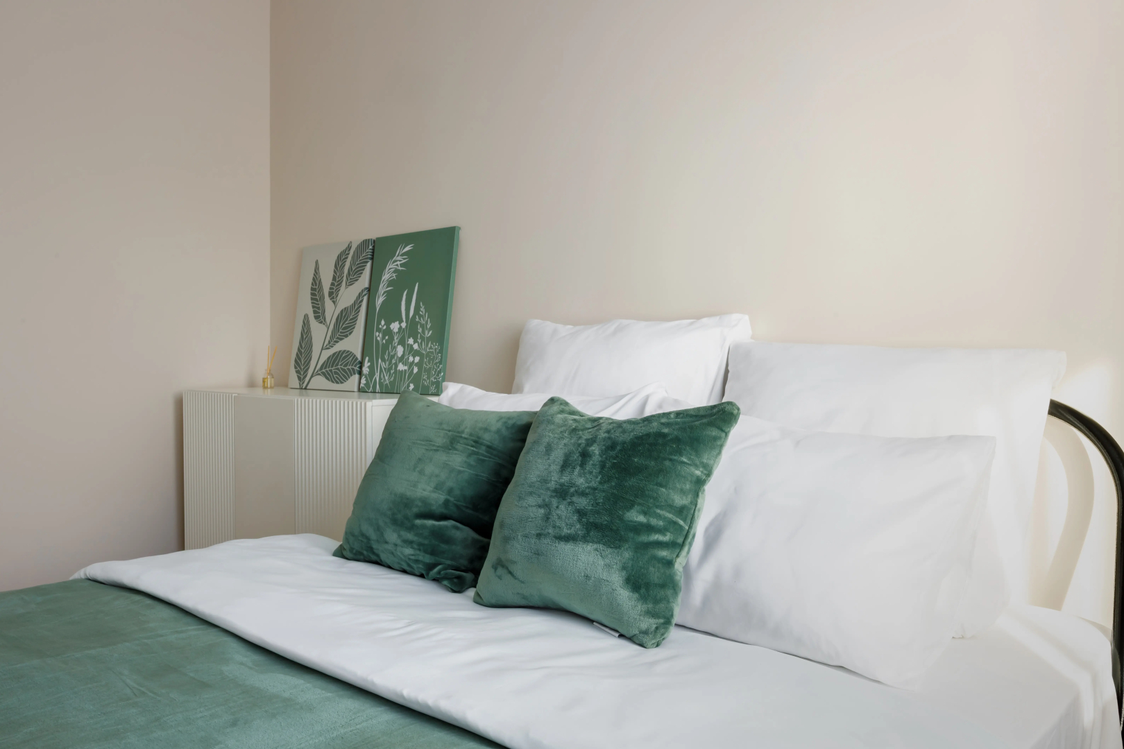 Квартира Уютная в центре города с видом на аэропорт