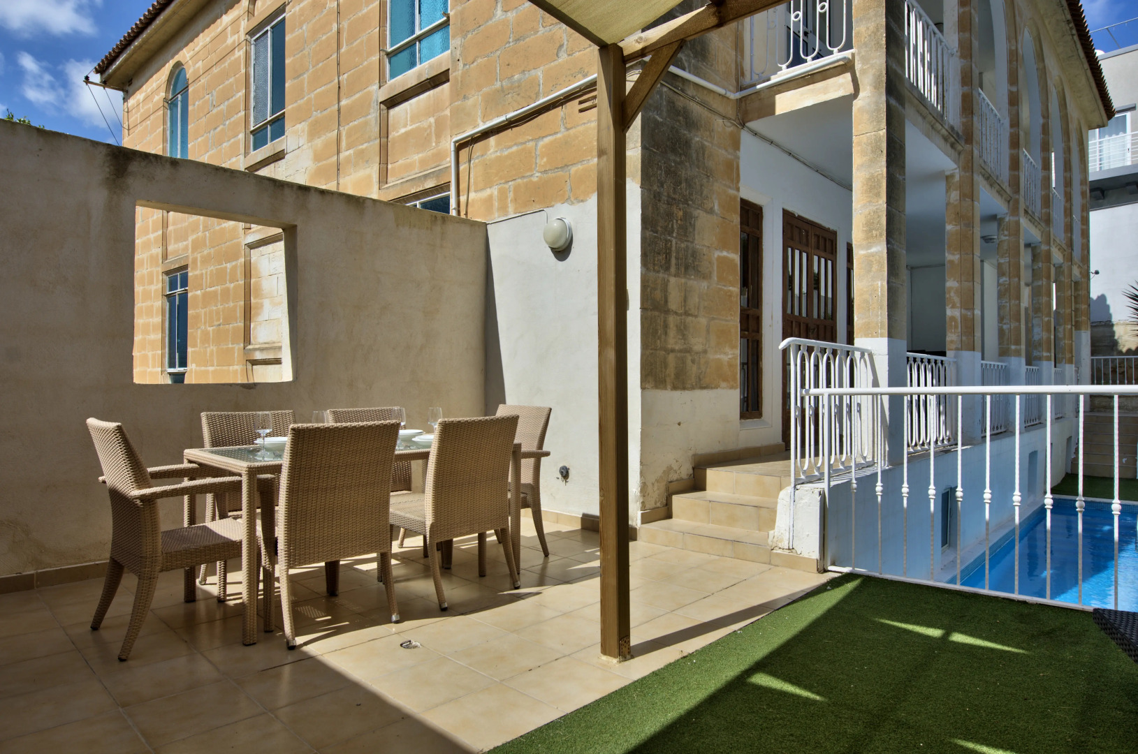 Вилла 050 Fantastic Family Fun Villa St Julians