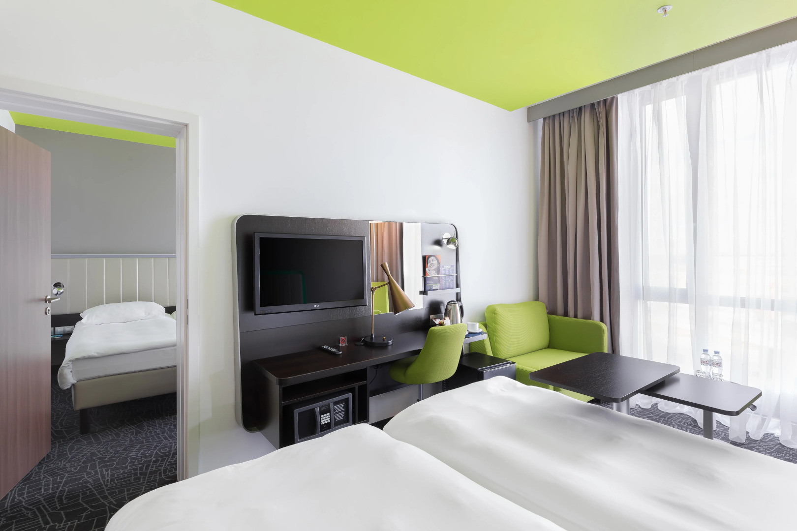 Cosmos Saint -Petersburg Pulkovo Airport Hotel