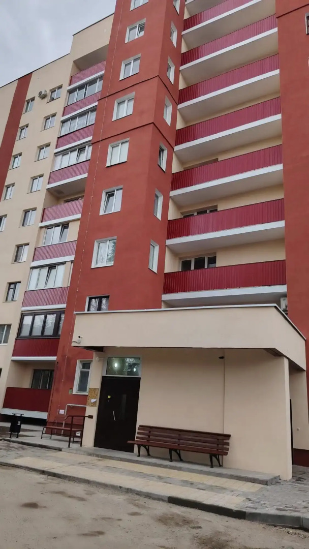 Апартаменты Космонавтов 30