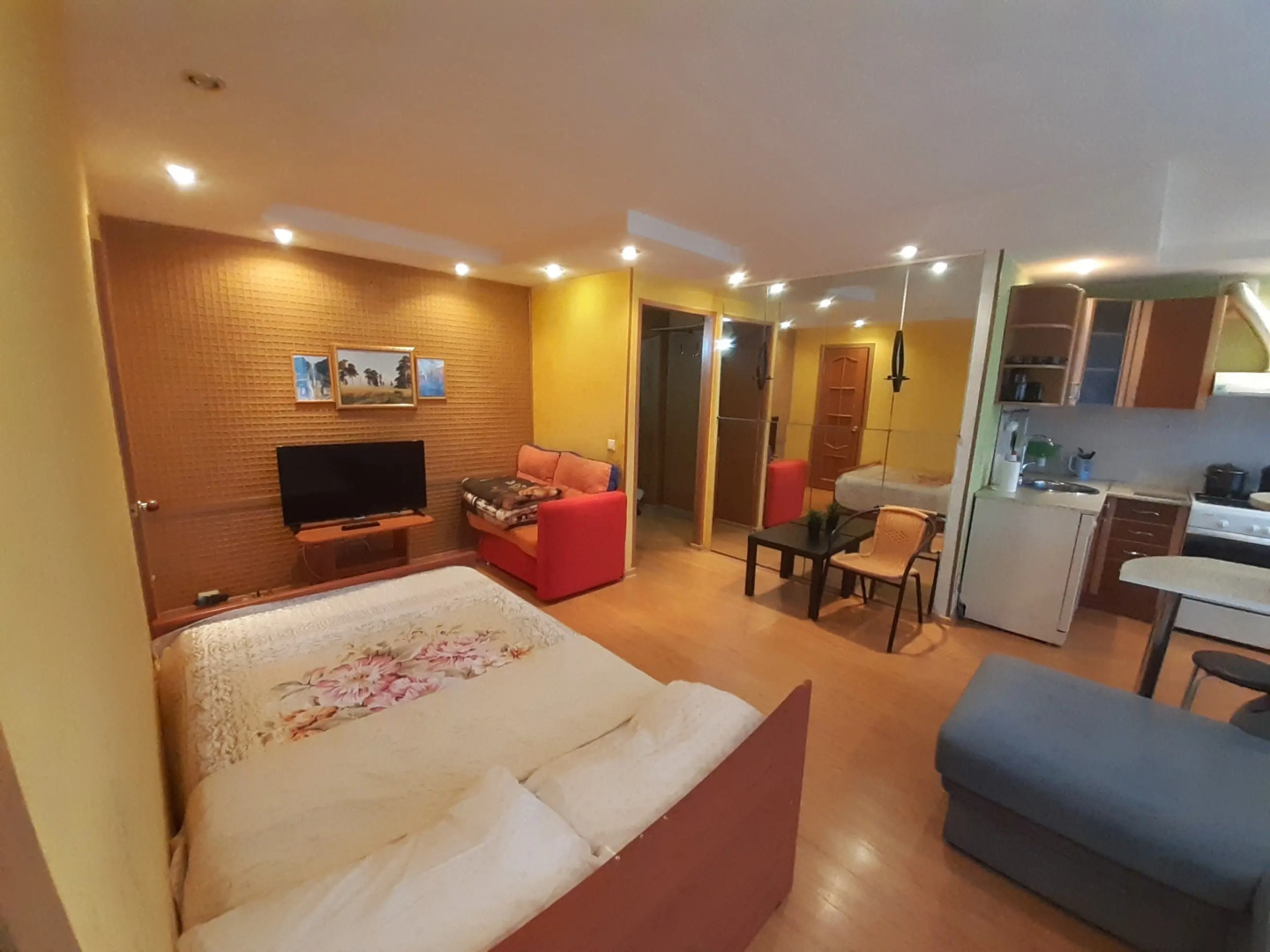 Апартаменты на Буркова 43