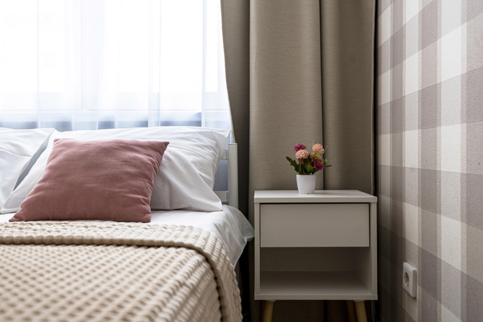 Квартира 2-к недалеко от залива на Радужной 10 от RentAp, 6 сп.мест